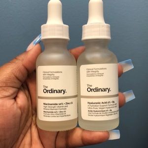 The Ordinary Hyaluronic Acid & Niacinamide serum